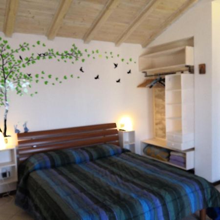 Garlasco B&B La Casa Dei Frutti Di Bosco מראה חיצוני תמונה